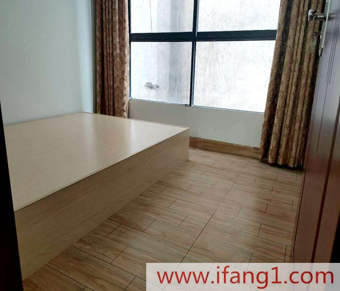 <a href=/dalingshan/ target=_blank class=infotextkey>大嶺山小產(chǎn)權房</a>交易網(wǎng)